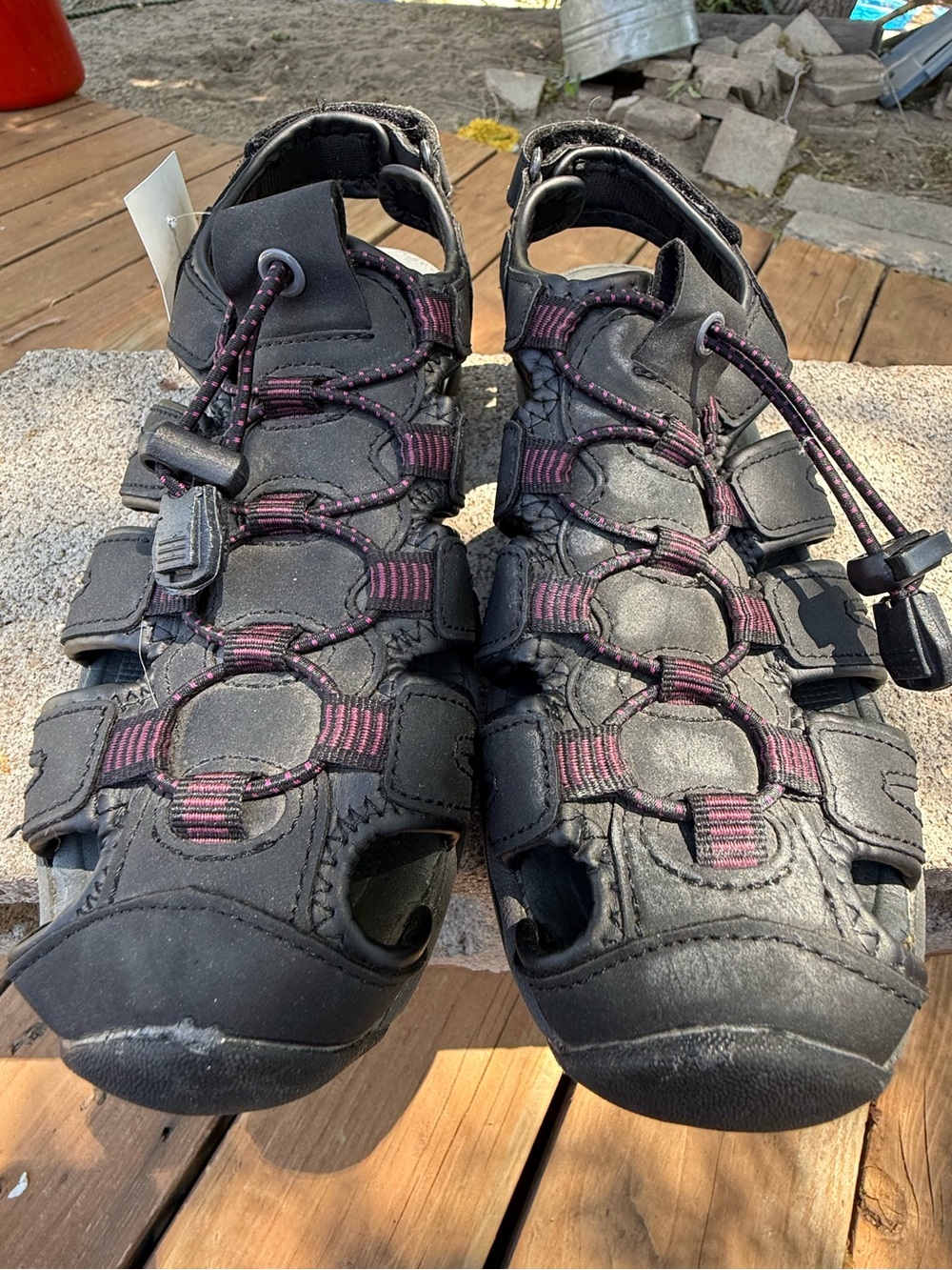 Khombu Ashley Women's Active Sport Sandals